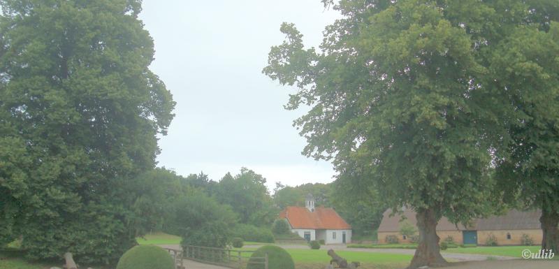 Schlosseinfahrt